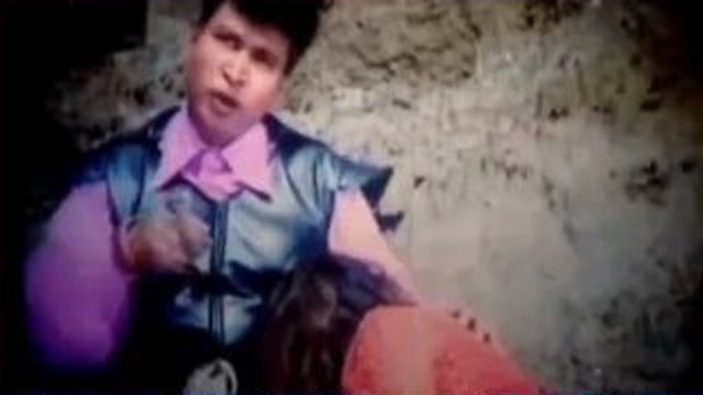 দাকু দাকু খাছে