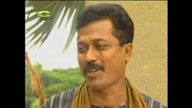 দাসে দাসে পাই সু